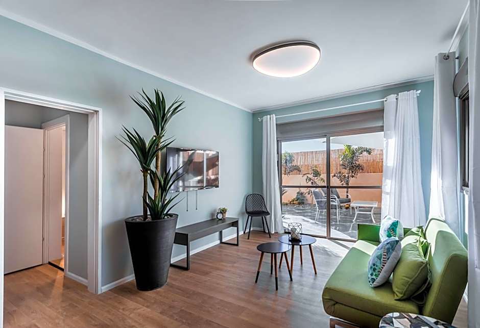 Almogim Suites Eilat Hotel