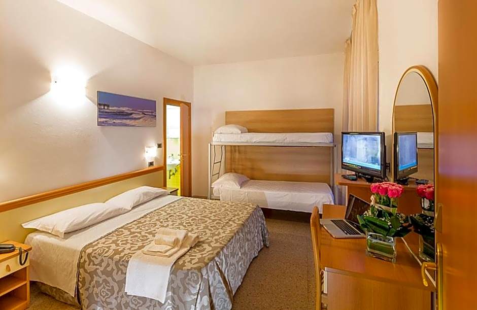 Hotel Excelsior