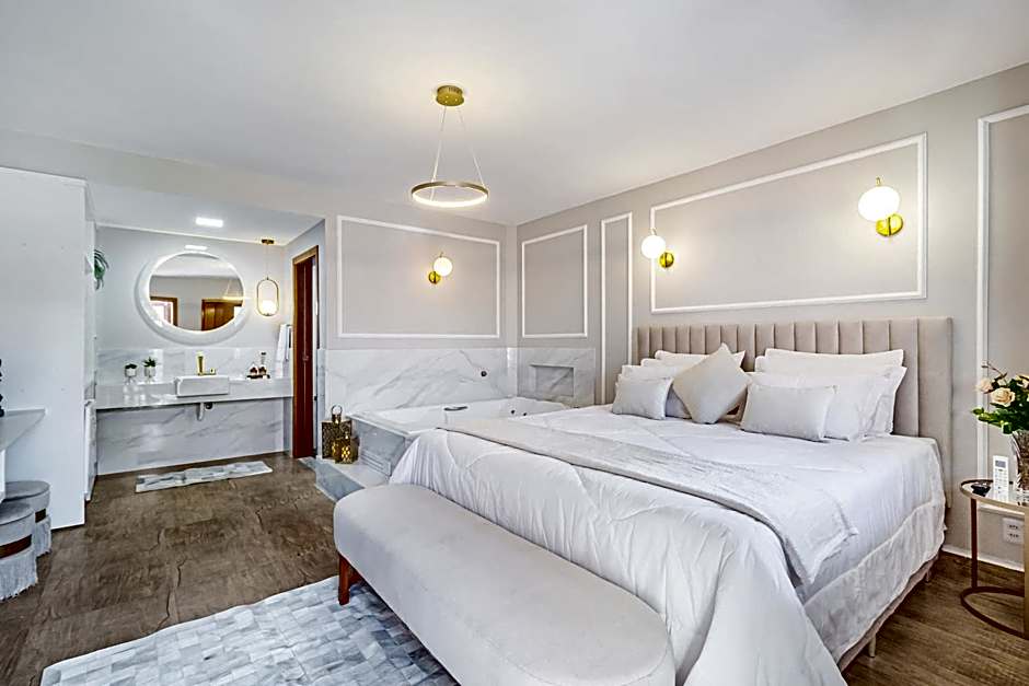 Photo 1 of 5 of 1 Queen Bed, Jetted Tub