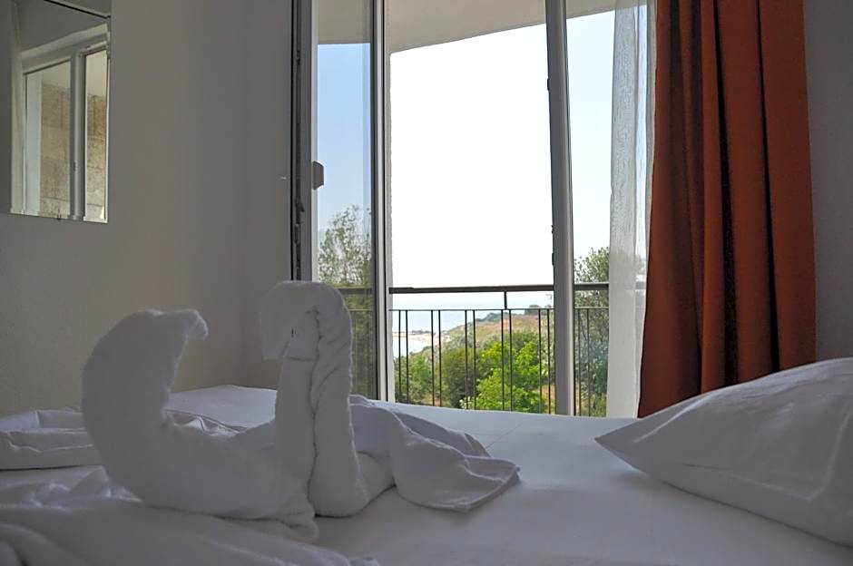 Hotel Cosmos