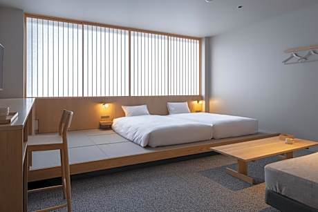 Japanese-Style Superior Room