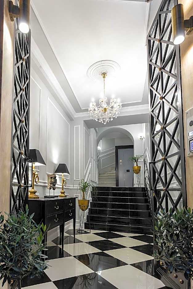 Athens Mansion Luxury Suites