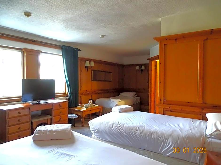 Donington Manor Hotel