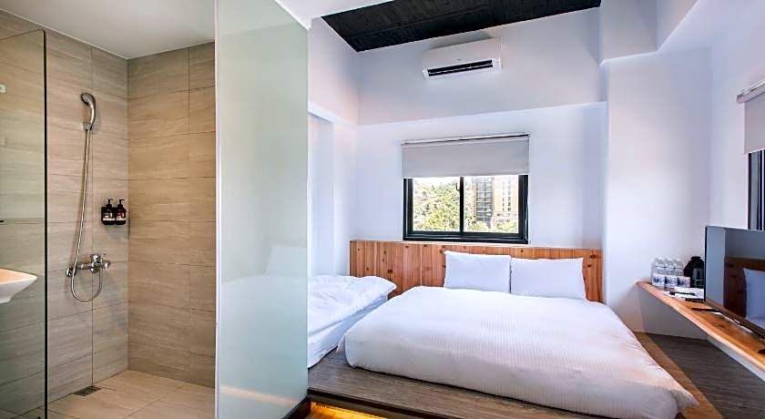 Traveller-INN Tiehua Cultural and Creative Hotel