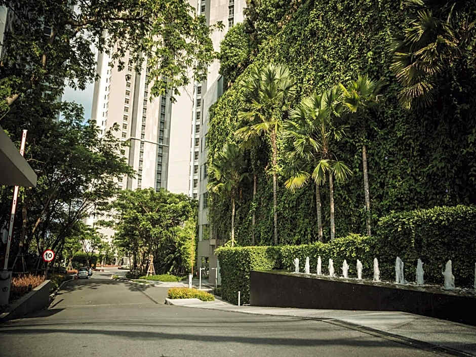 NorthPoint Pattaya Luxury Apartments GrandisVillas