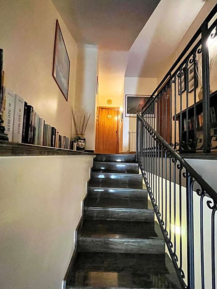 B&B Epos Acitrezza