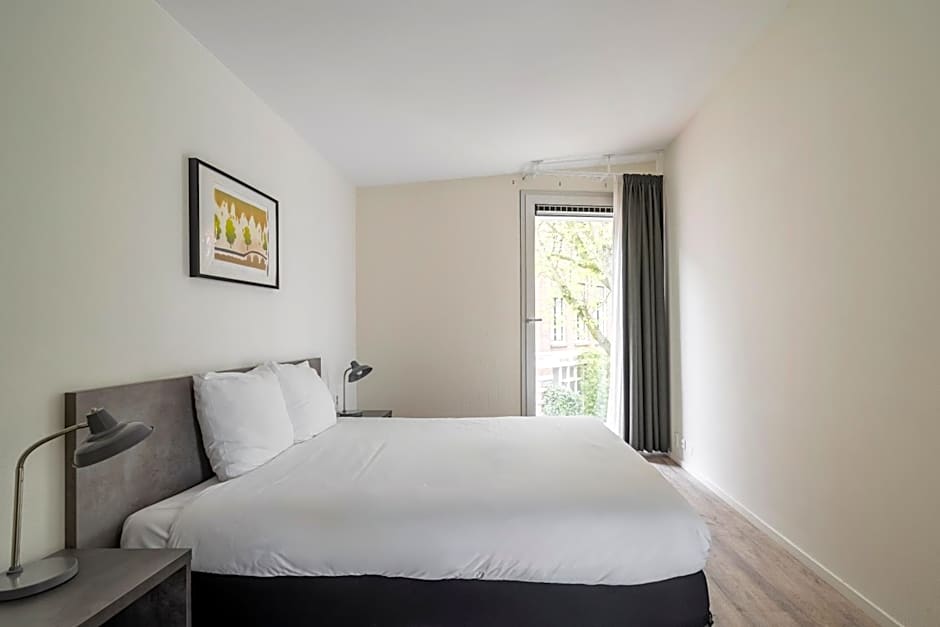 YAYS Amsterdam Prince Island by Numa