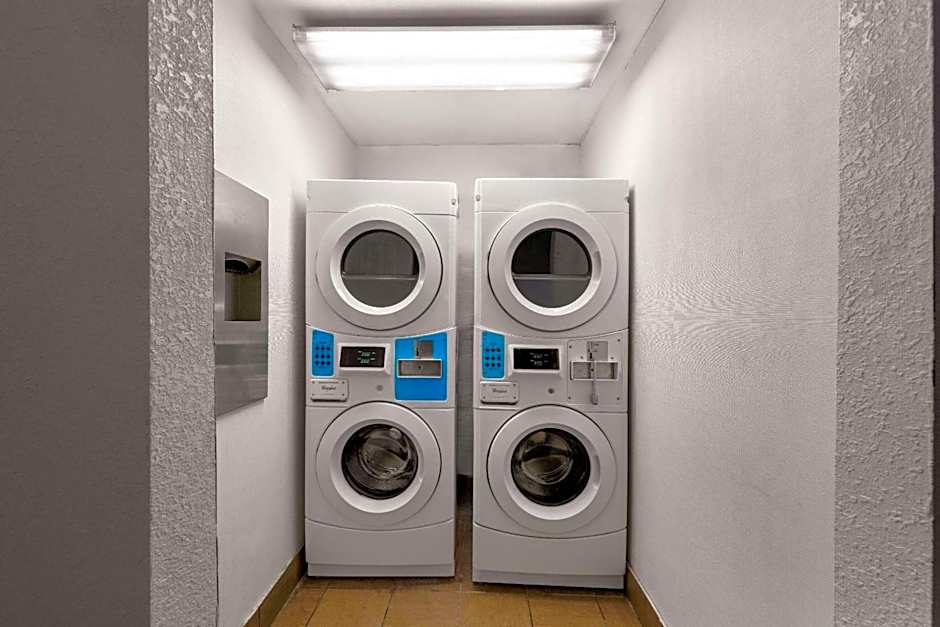 Wingate by Wyndham Kansas City