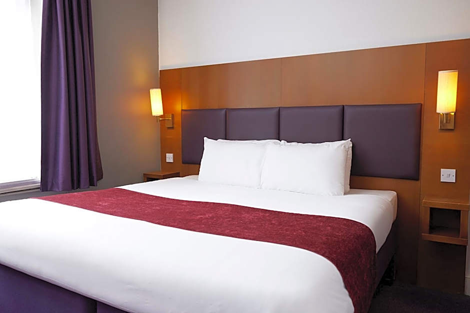 Crossroads by Chef & Brewer Collection