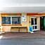 Tradewinds McLeod Holiday Apartments