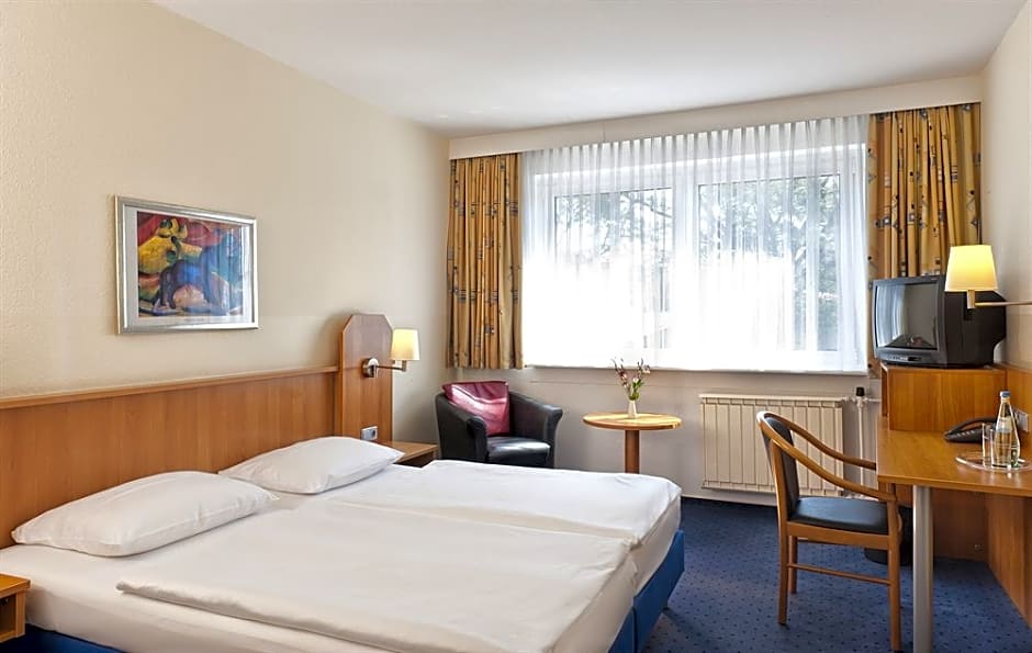 Good Morning + Berlin City East