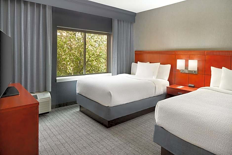 Courtyard by Marriott Charlottesville