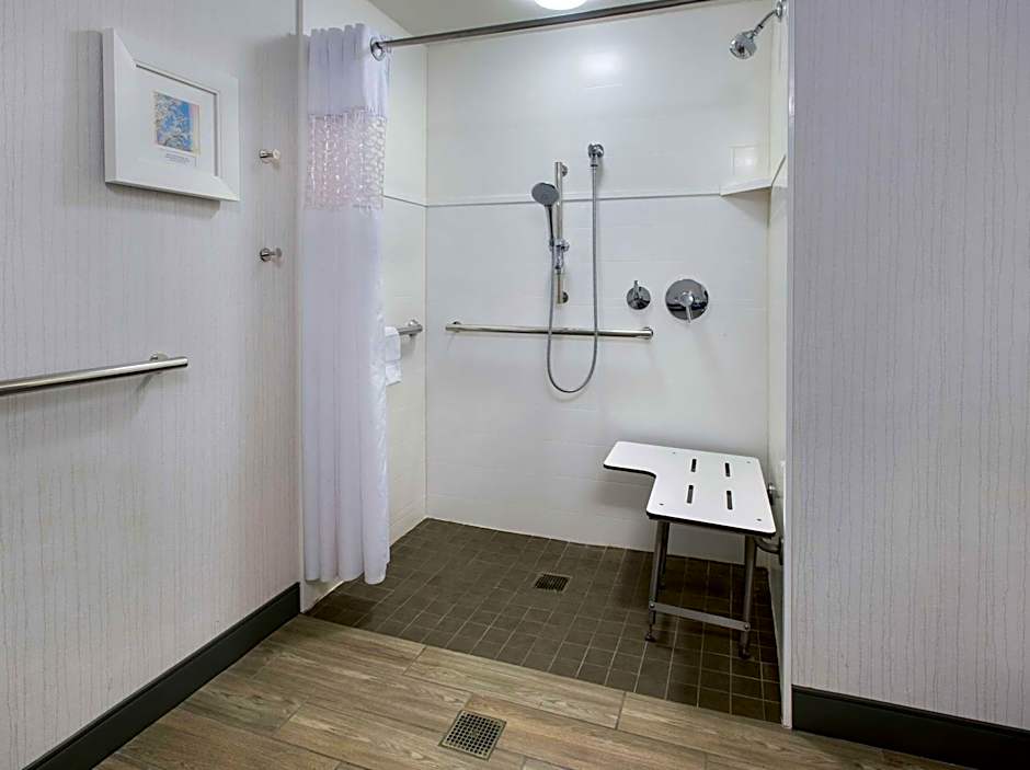 Hampton Inn By Hilton Middletown