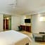 Hampton Inn & Suites by Hilton Los Cabos