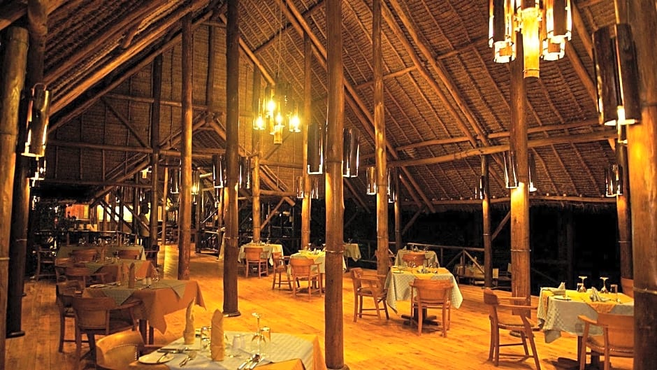 Samburu Intrepids Luxury Tented Camp Hotel