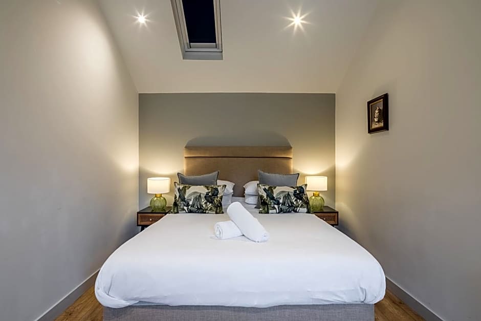 King Deluxe Ensuite with Courtyard View - Venn