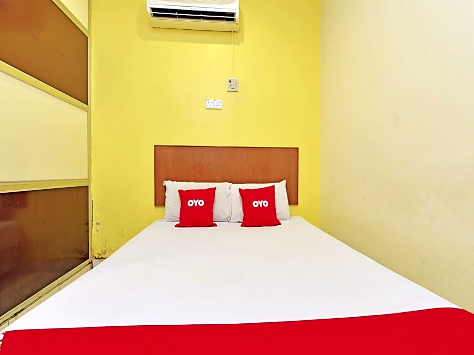 OYO 582 HOTEL WALK INN