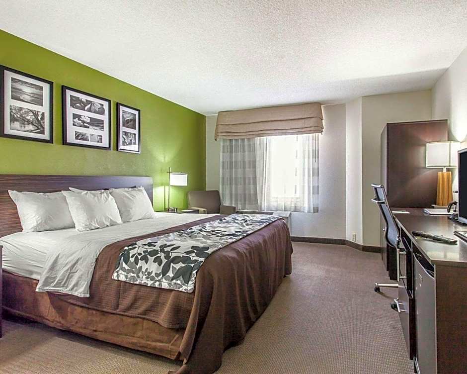 Sleep Inn & Suites Near I-90 and Ashtabula