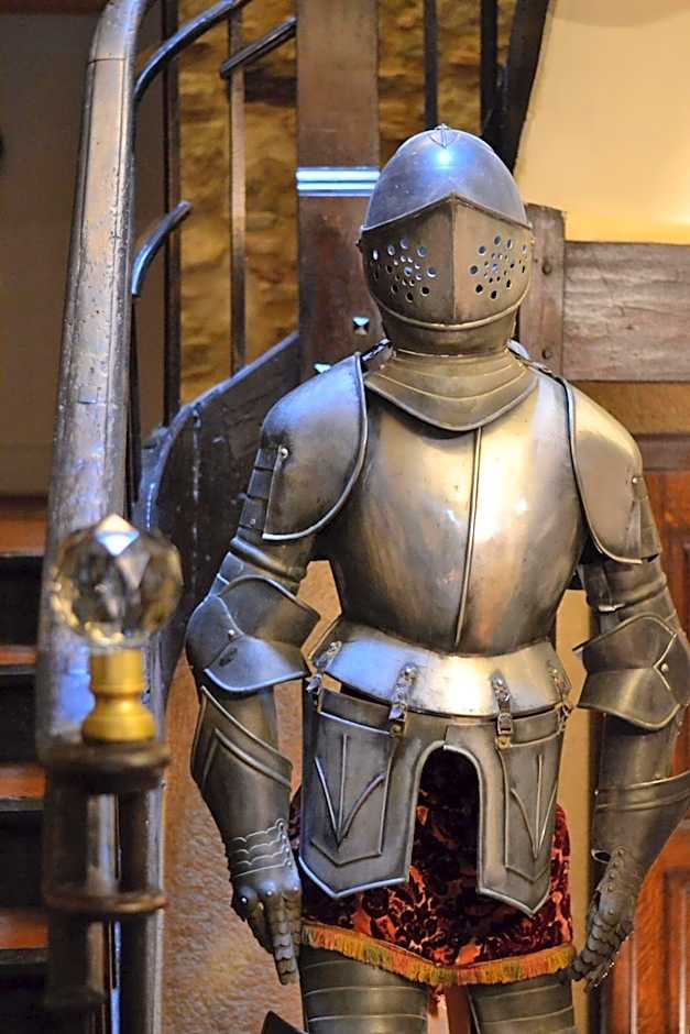 Hotel Le Donjon - Coeur de La Cite Medievale