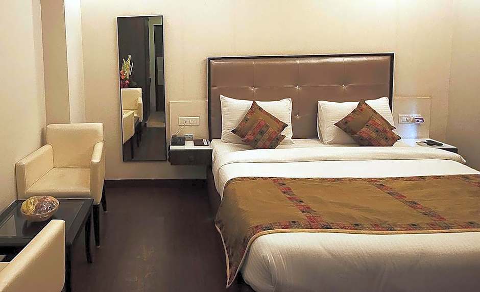 Hotel Pitrashish Grand & Premium