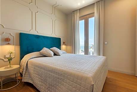 Double Room with Balcony and Sea View