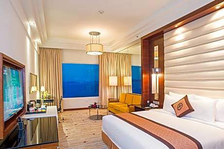 Deluxe Double Room with Sea View