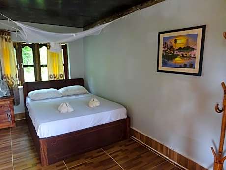 Standard Double Room with Shared Bathroom
