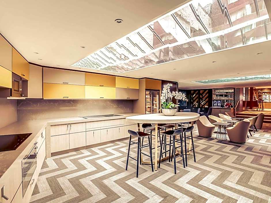 Mercure Paris Arc De Triomphe Etoile