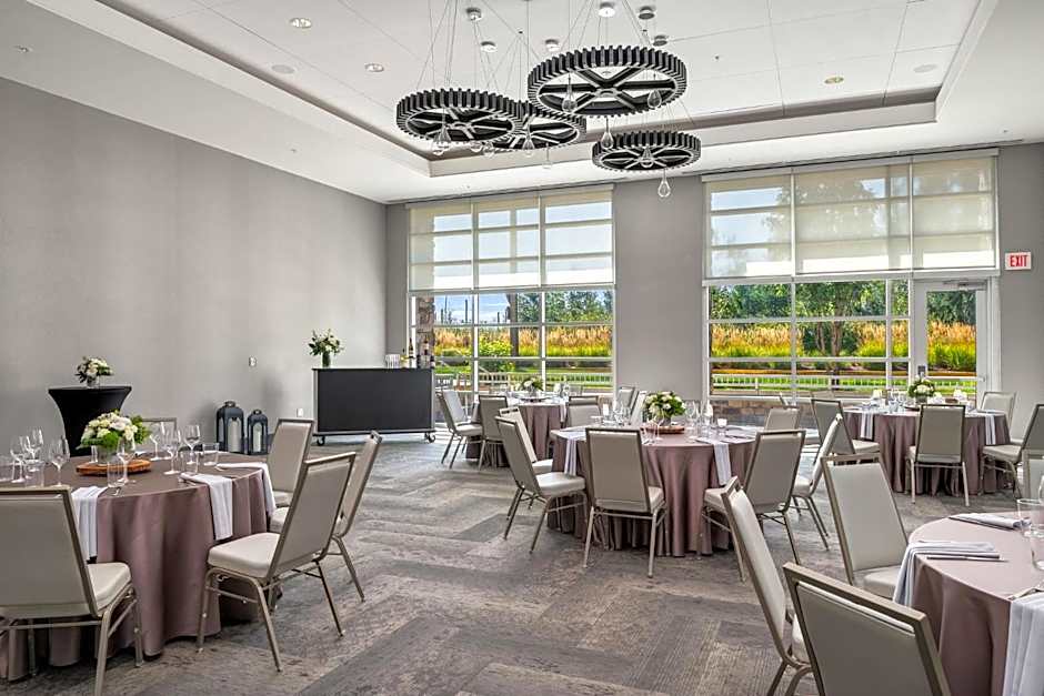 Archer Hotel Seattle/Redmond