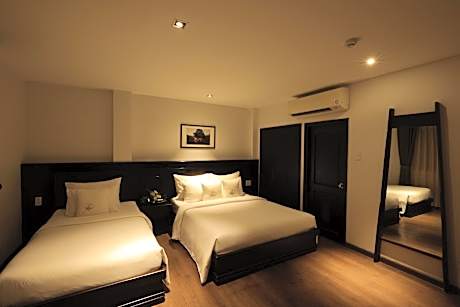 Family Room with Free mini-bar