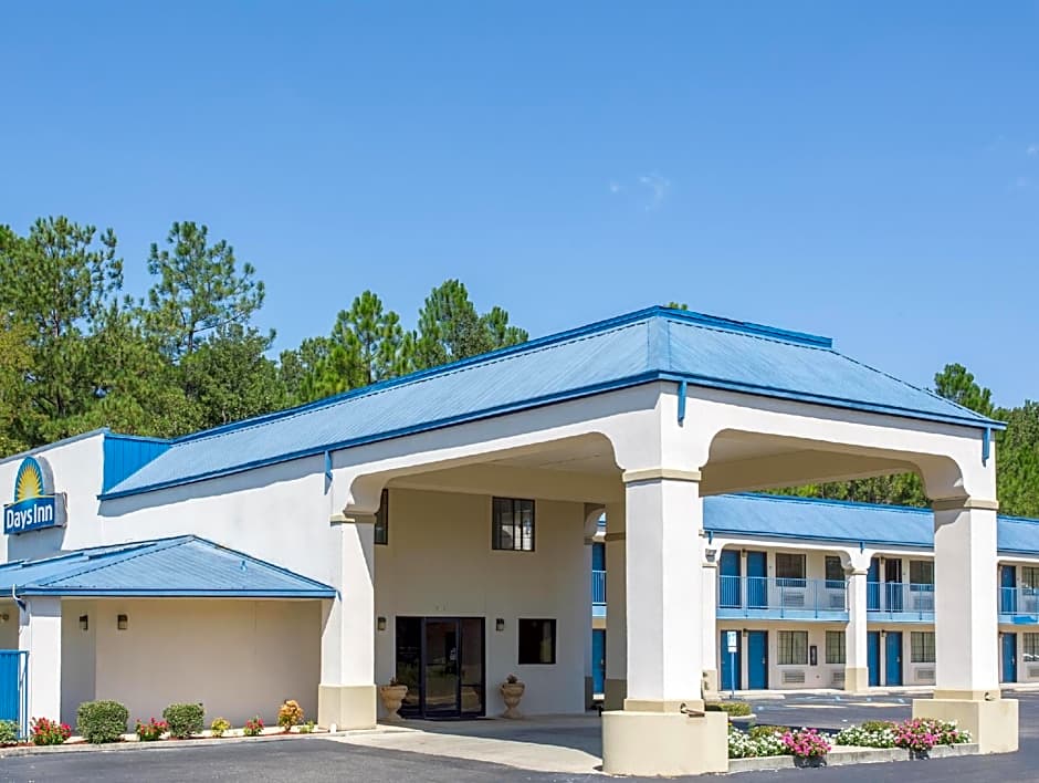 Days Inn by Wyndham Picayune