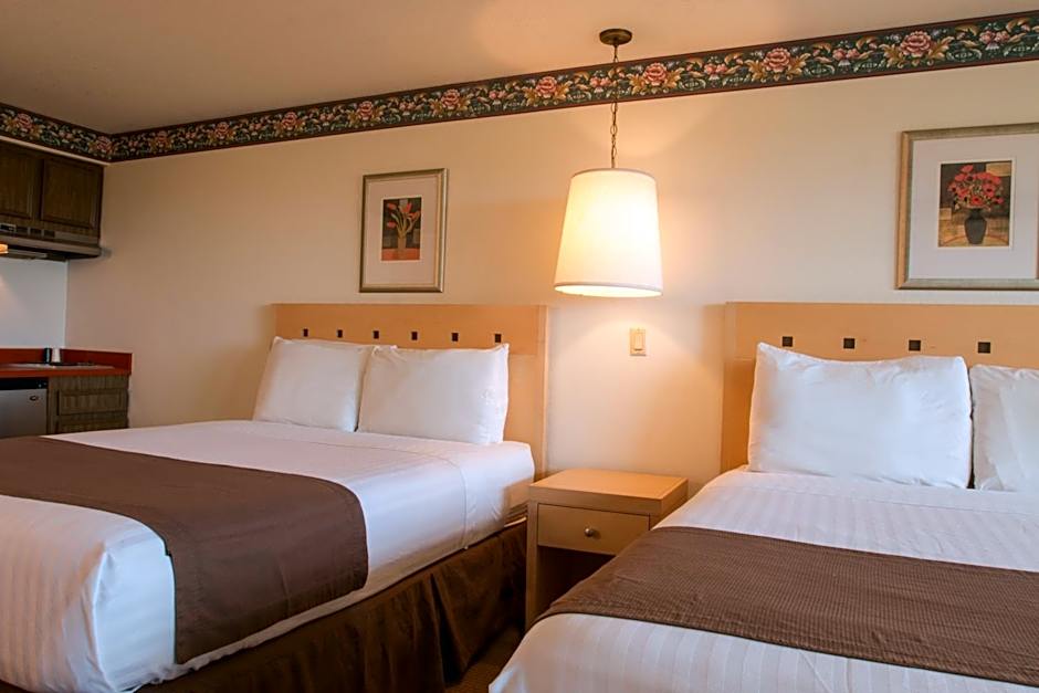 Hi Tide Oceanfront Inn