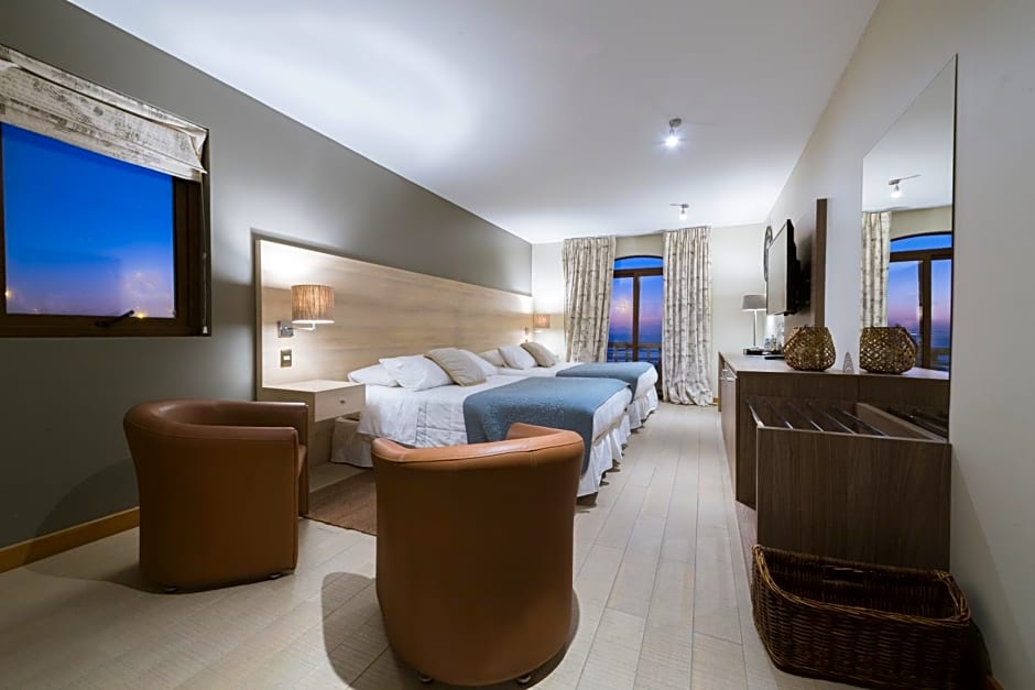 Hotel Campanario Del Mar