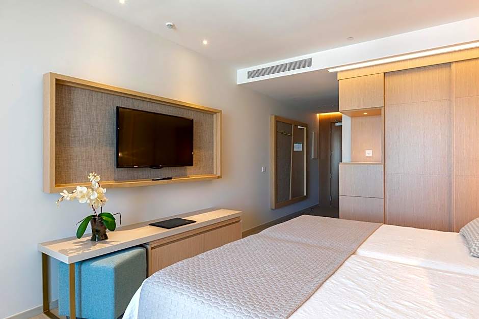 Hipotels Barrosa Park