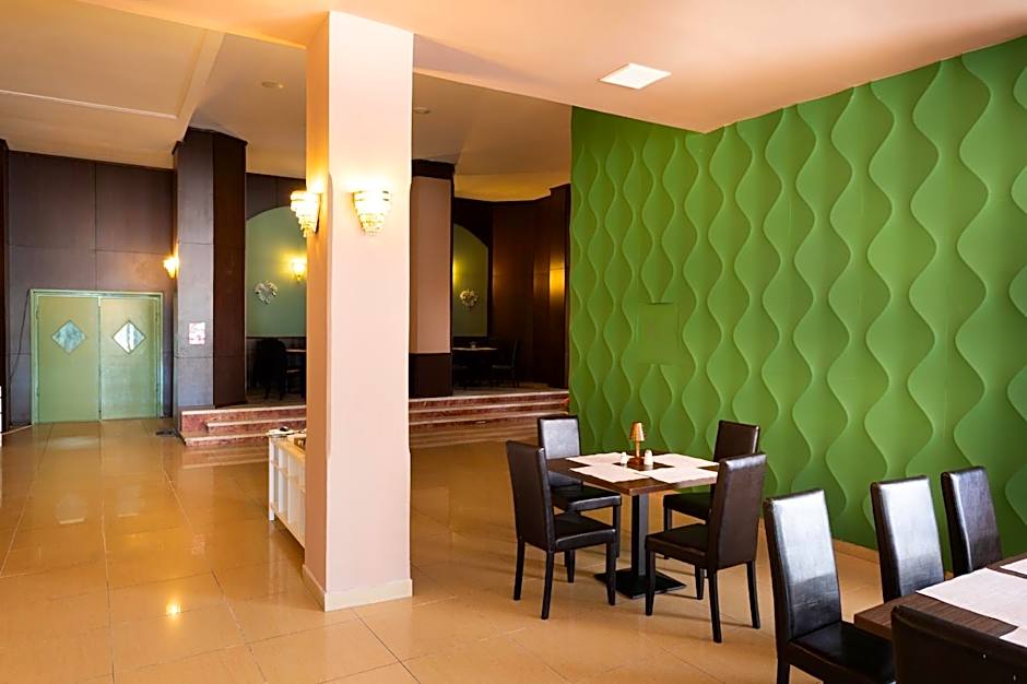 Hotel Ambasador Mamaia