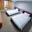 New Manhattan Tourist Hotel