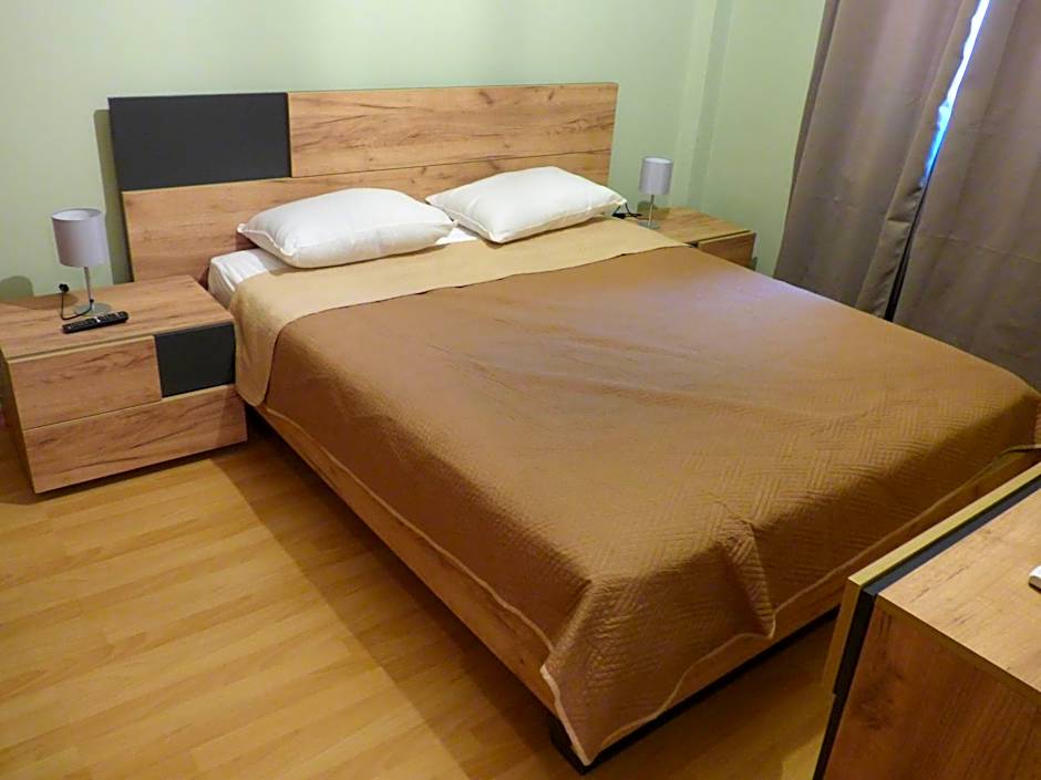 Photo 1 of 10 of 1 Bedroom Apartment