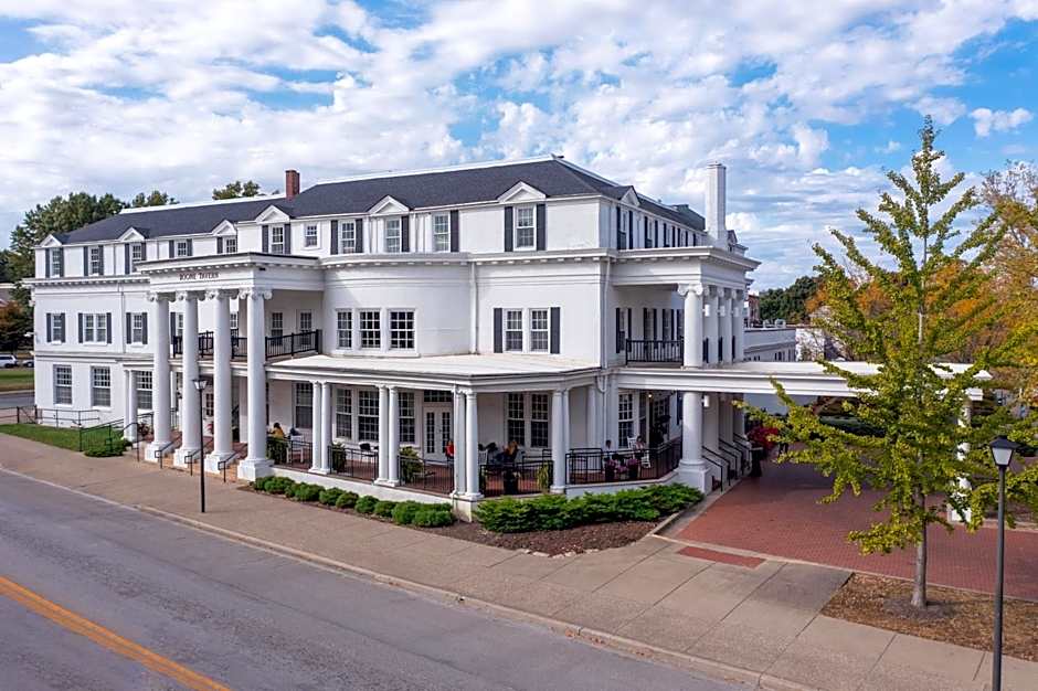 Historic Boone Tavern