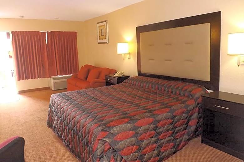 Plantation Inn Hotel And Lounge