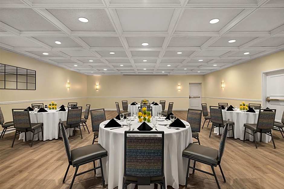 DoubleTree Suites By Hilton Melbourne Beach Oceanfront