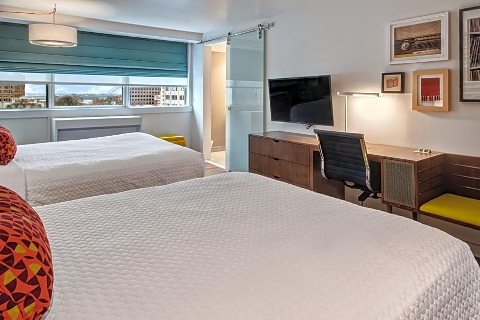 Hotel Indigo - Memphis Downtown, an IHG Hotel