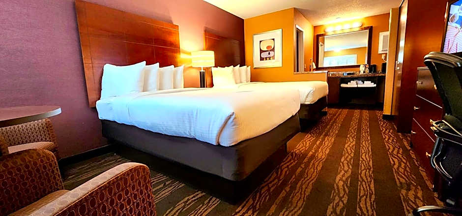 Best Western Plus Stovall's Inn