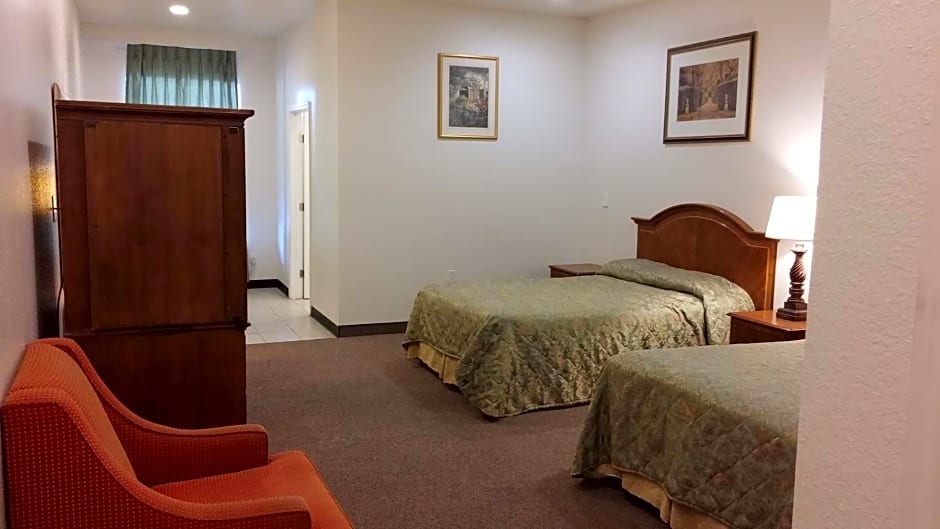 Country Regency Inn & Suites