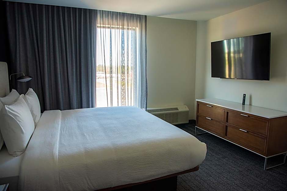 Courtyard by Marriott Lake City