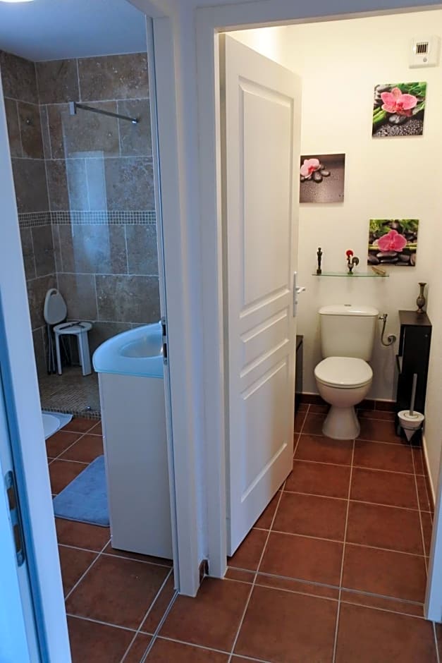 Patrimonio chambre avec commodités chez l’habitant