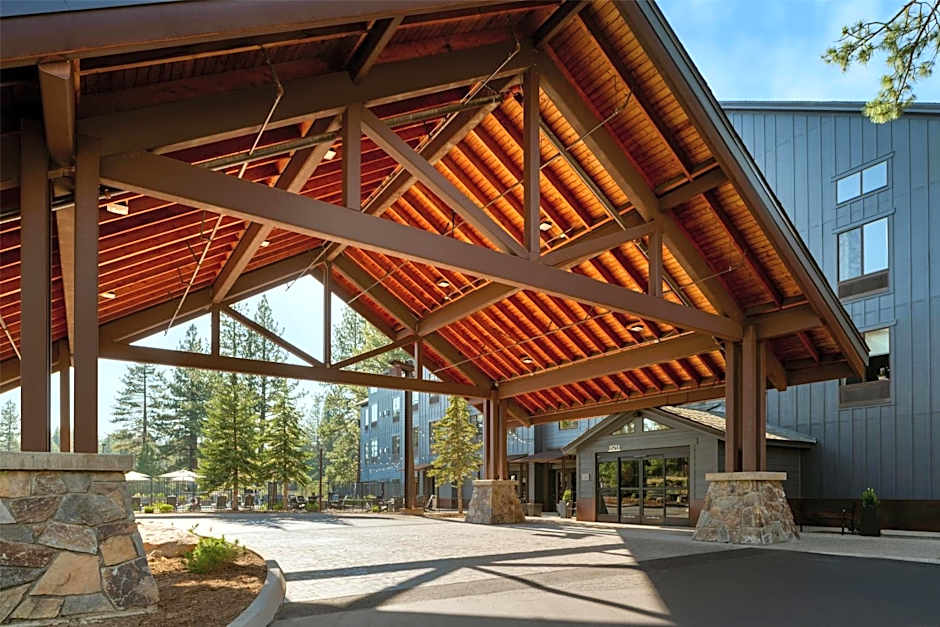 Martis Valley Lodge Tapestry Collection by Hilton