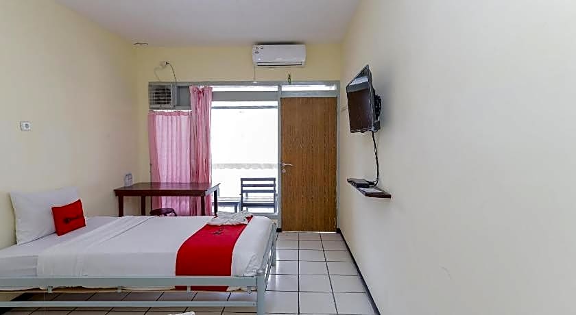 OYO 1289 Cbr Residence