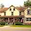 Woodfield Manor - A Sundance Vacations Property