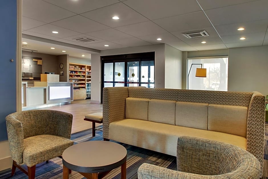 Holiday Inn Express Baltimore BWI Airport West by IHG