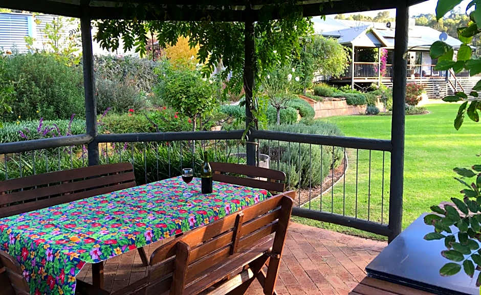 Rickaty on Blackwood